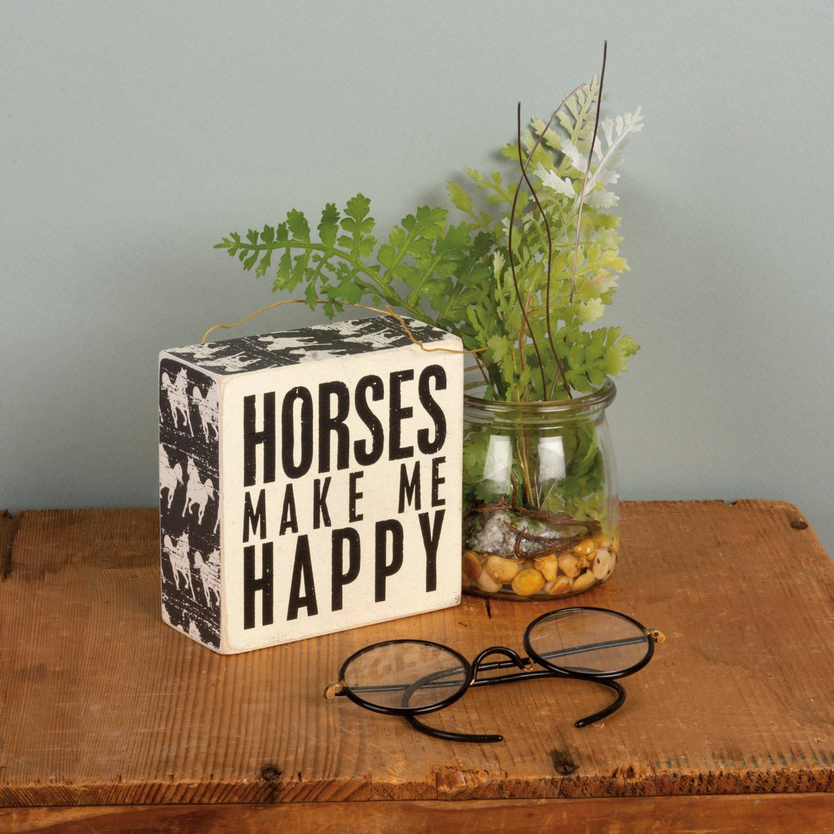 Horses Box Sign