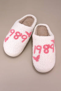 SOFT PLUSH MUSHROOM HEART RAINBOW WARM SLIPPERS | 40SP014